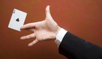 Zaubern mit Kartentricks