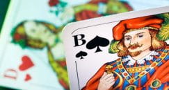 Werbemittel: Warum Unternehmen ein Skatblatt verschenken sollten